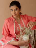 Blossom like pink ensemble