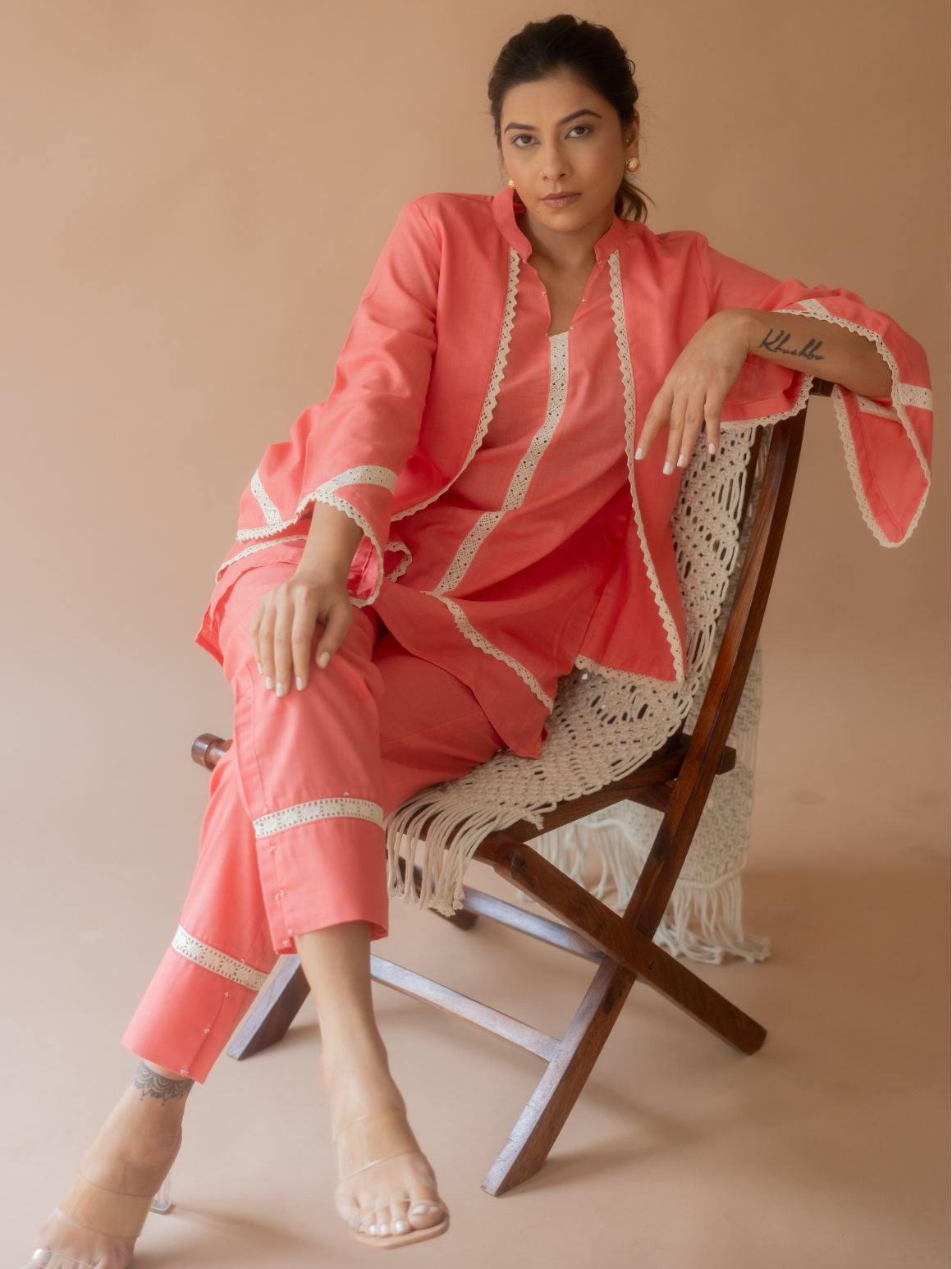 Blossom like pink ensemble