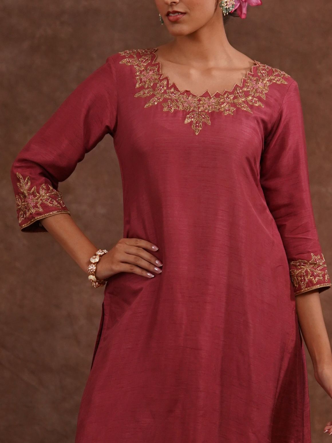 Gulmitti Kurta Set