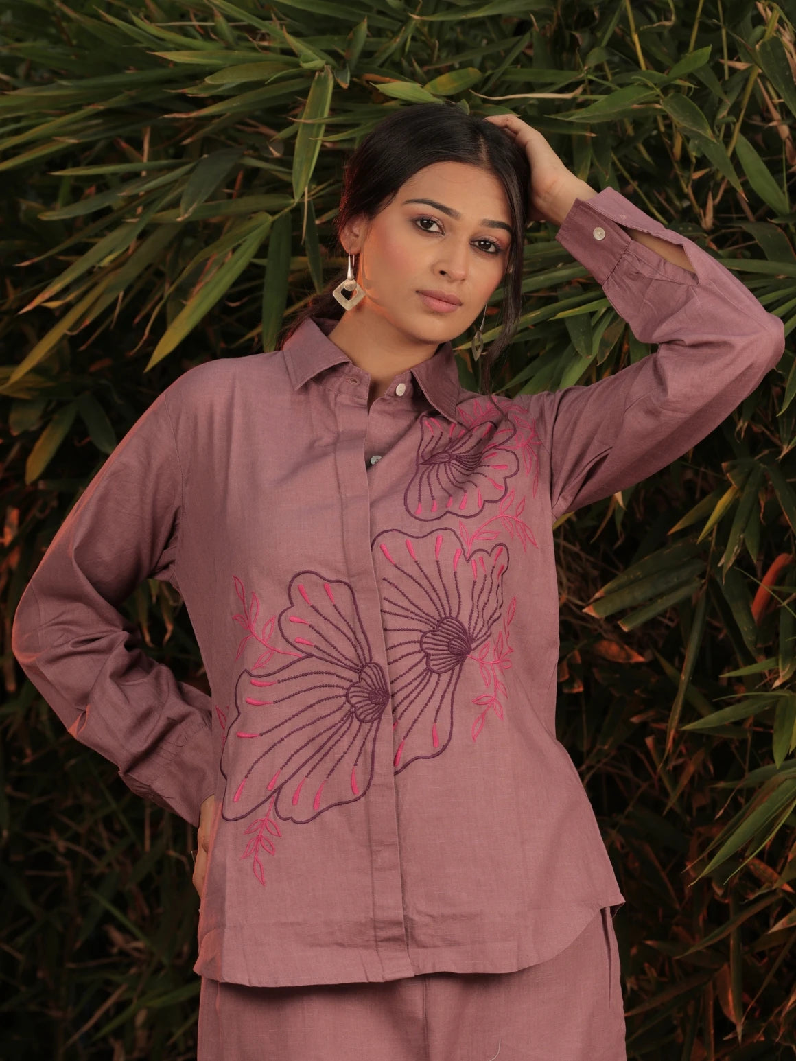 Mauve Bloom – Gulraas: The Linen Tale