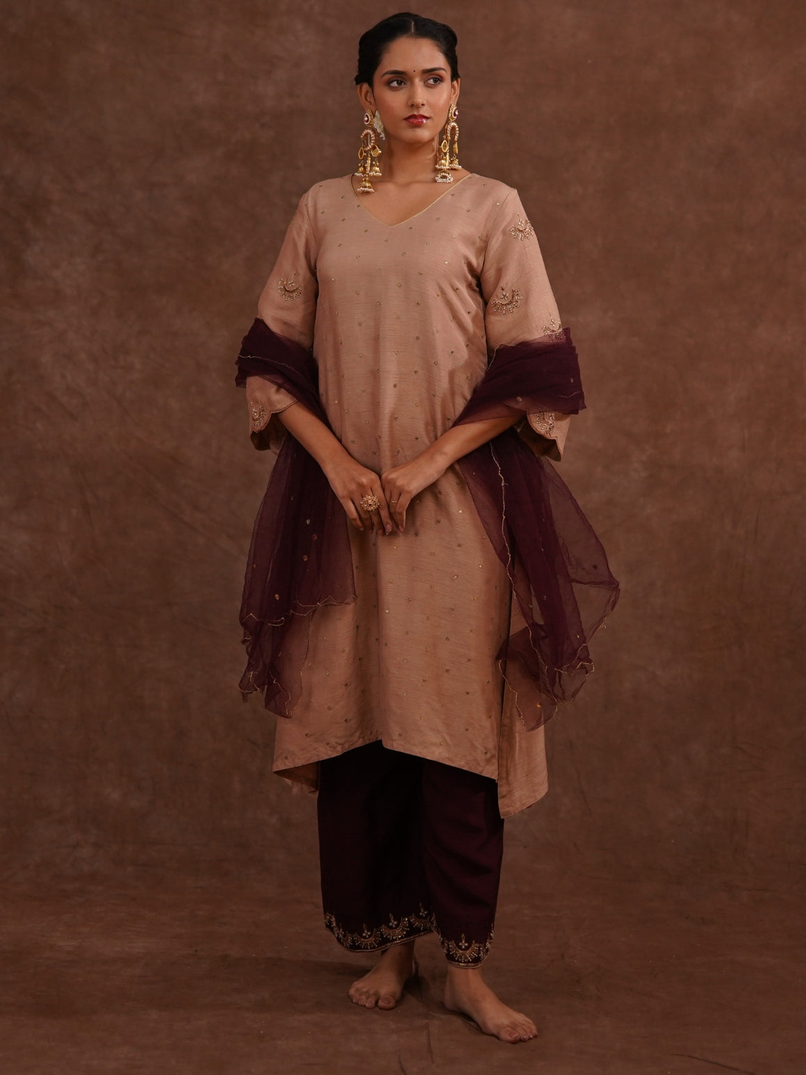 Mrigja Chand Kurta Set