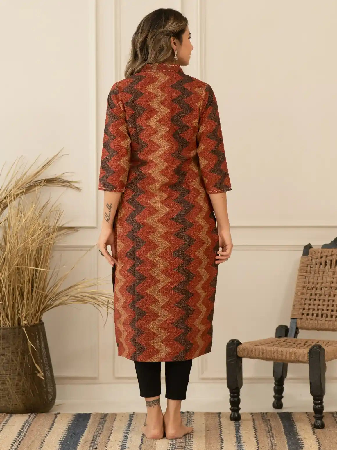 V Design Kurta