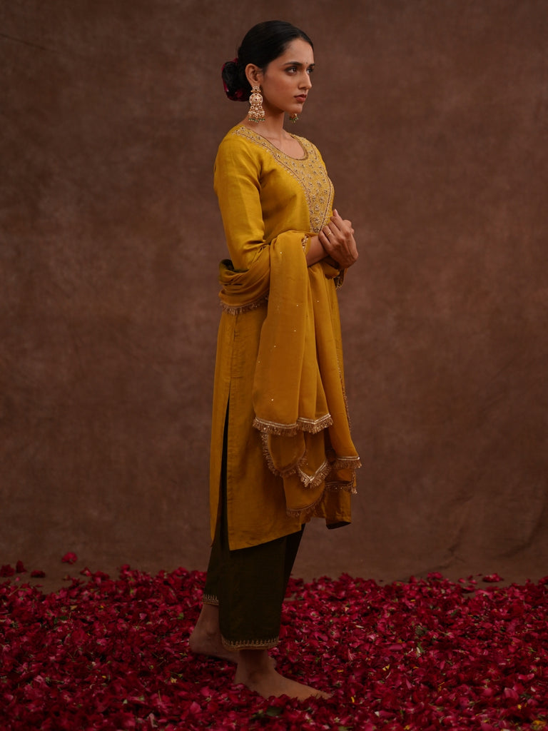Mustard yellow kurta set for women