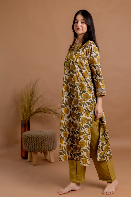 Botanical Bliss Kurta Set