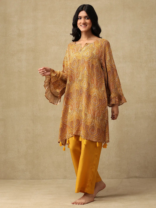 Goldenaire-The Paisley Kurta Set
