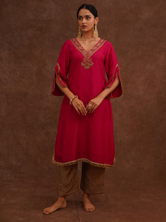 Gulchaand Kurta Set