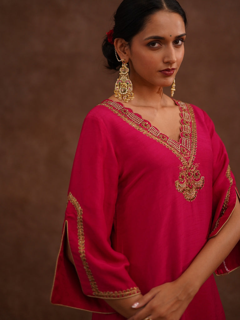  pink traditional outfit For Woman 