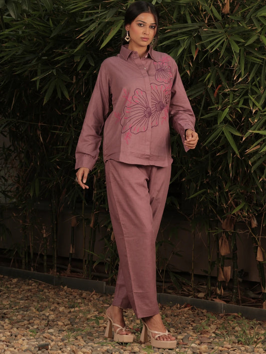 Mauve Bloom – Gulraas: The Linen Tale