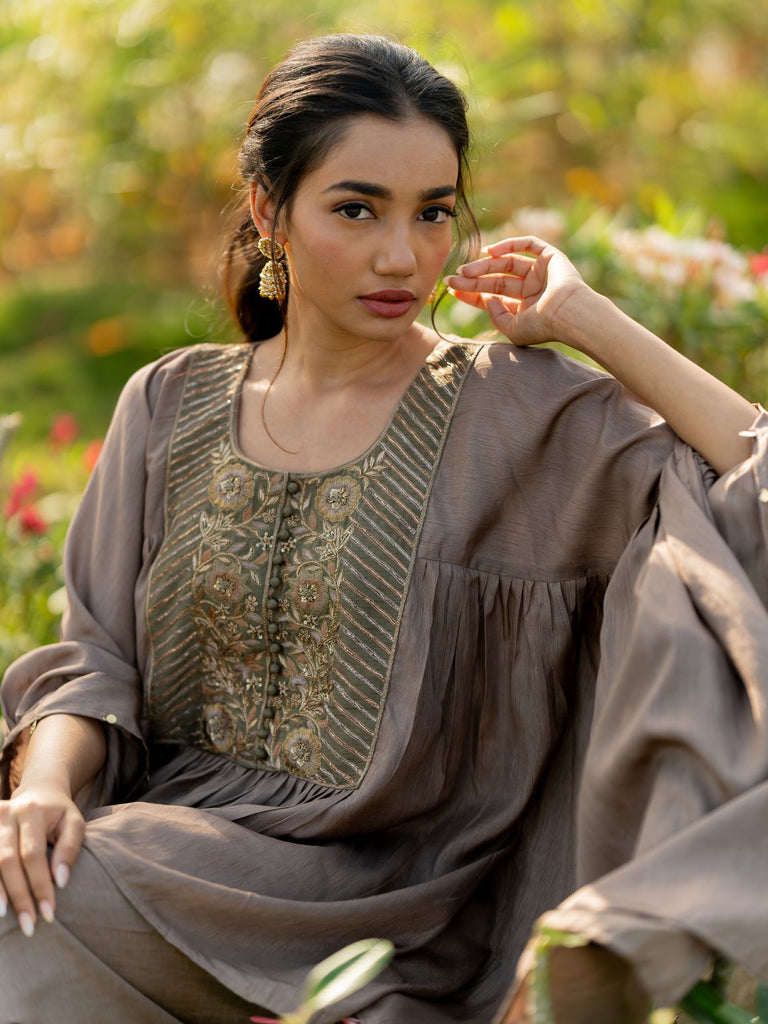 Mocha Metallic Kaftan set