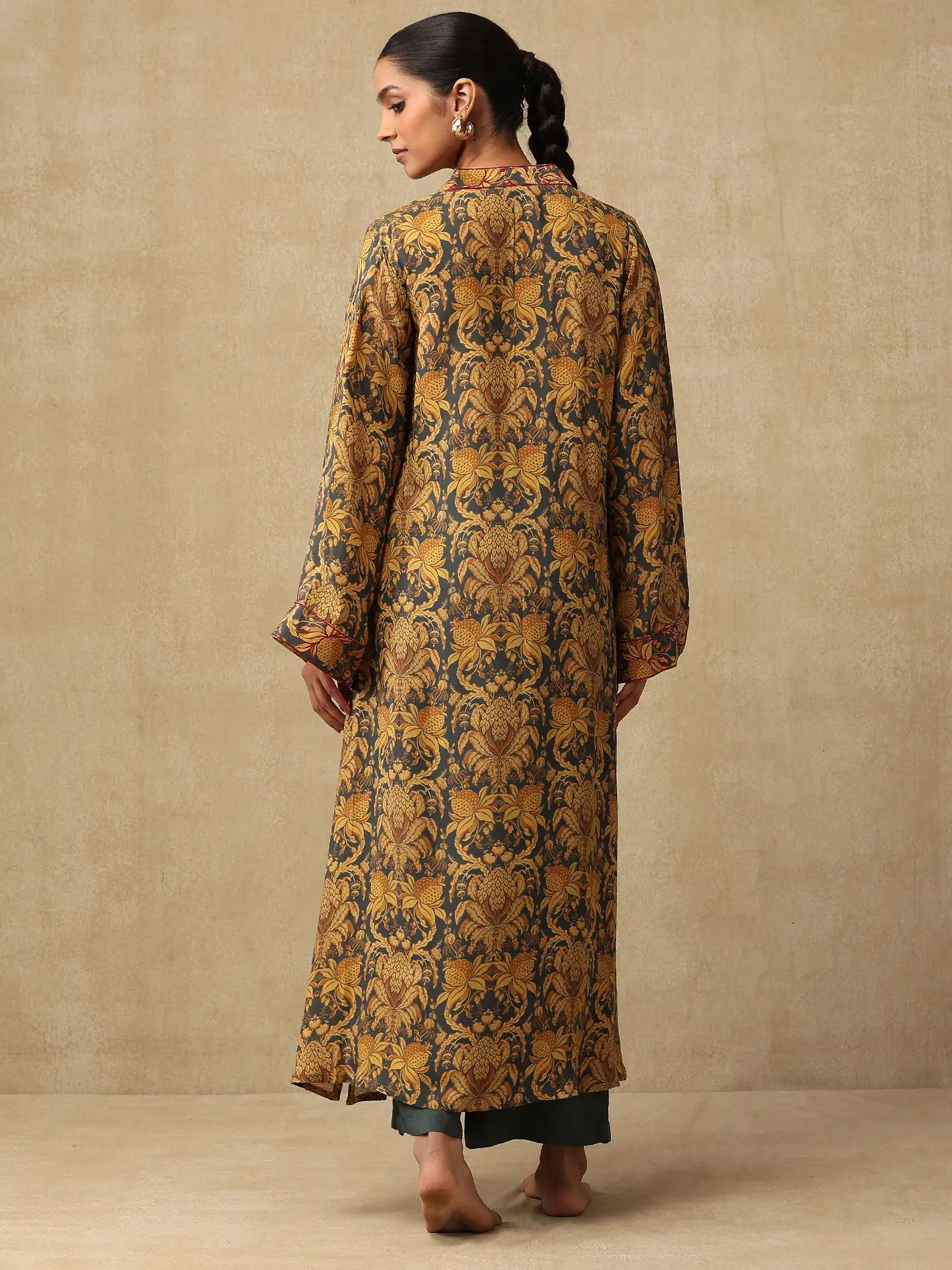 Noir Amber - The Kurta Set