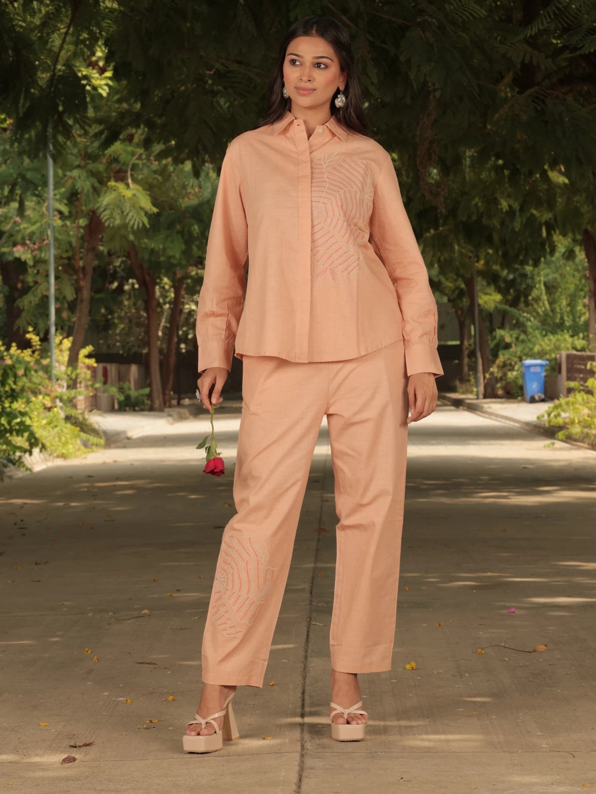 Peach Mist – Gulraas: The Linen Tale