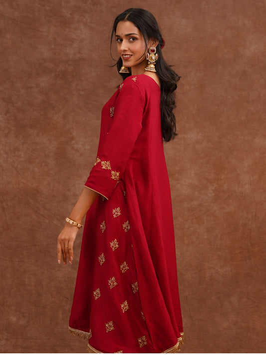 Rangdaari Kurta Set