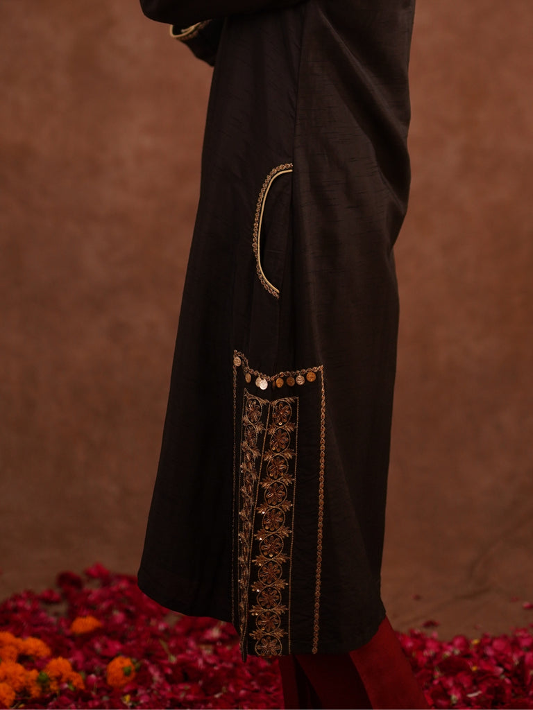 Black coat with gold embroidery Kurta  Set For Woman 